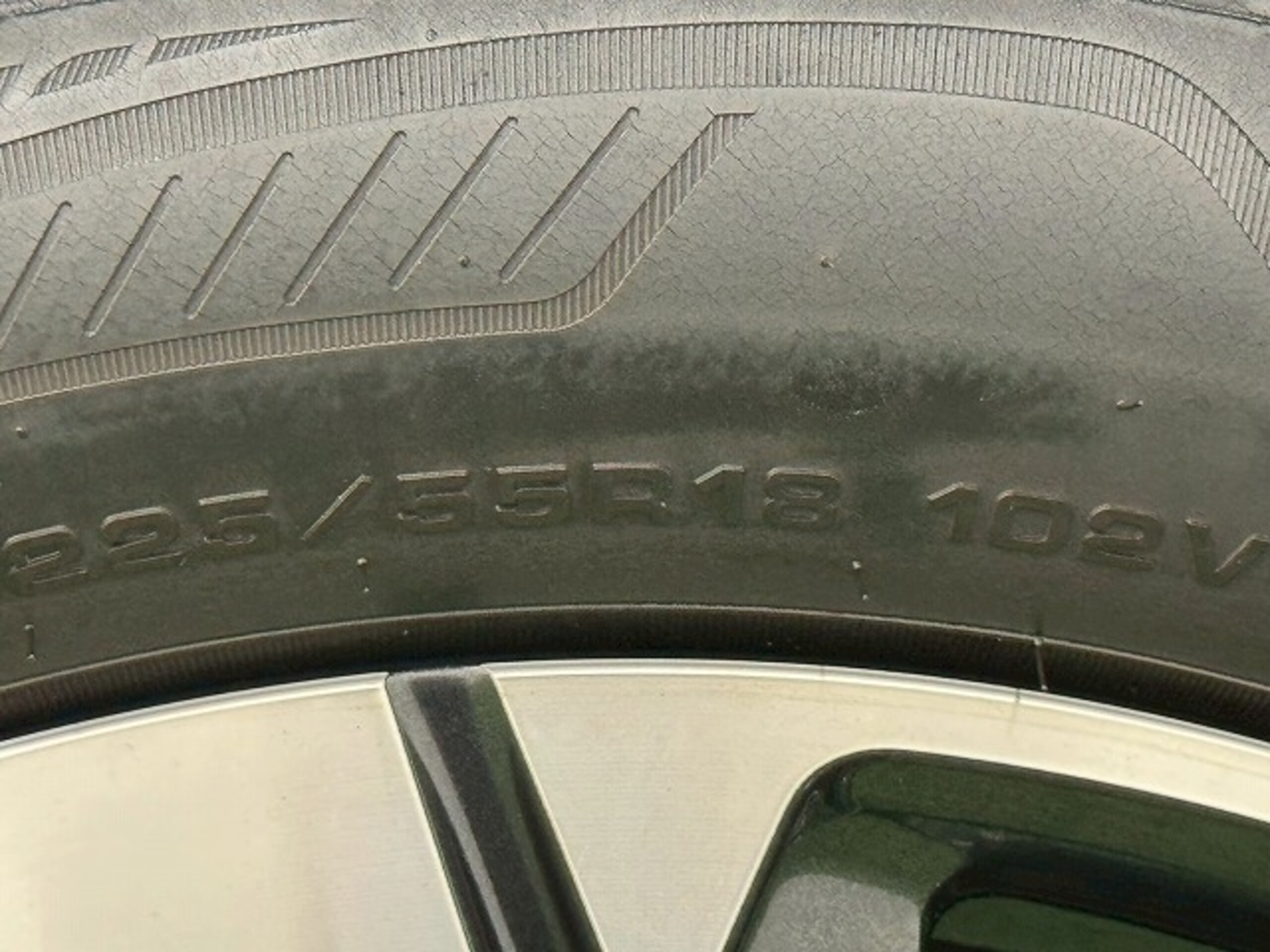 2021 Peugeot 3008 — photo 3