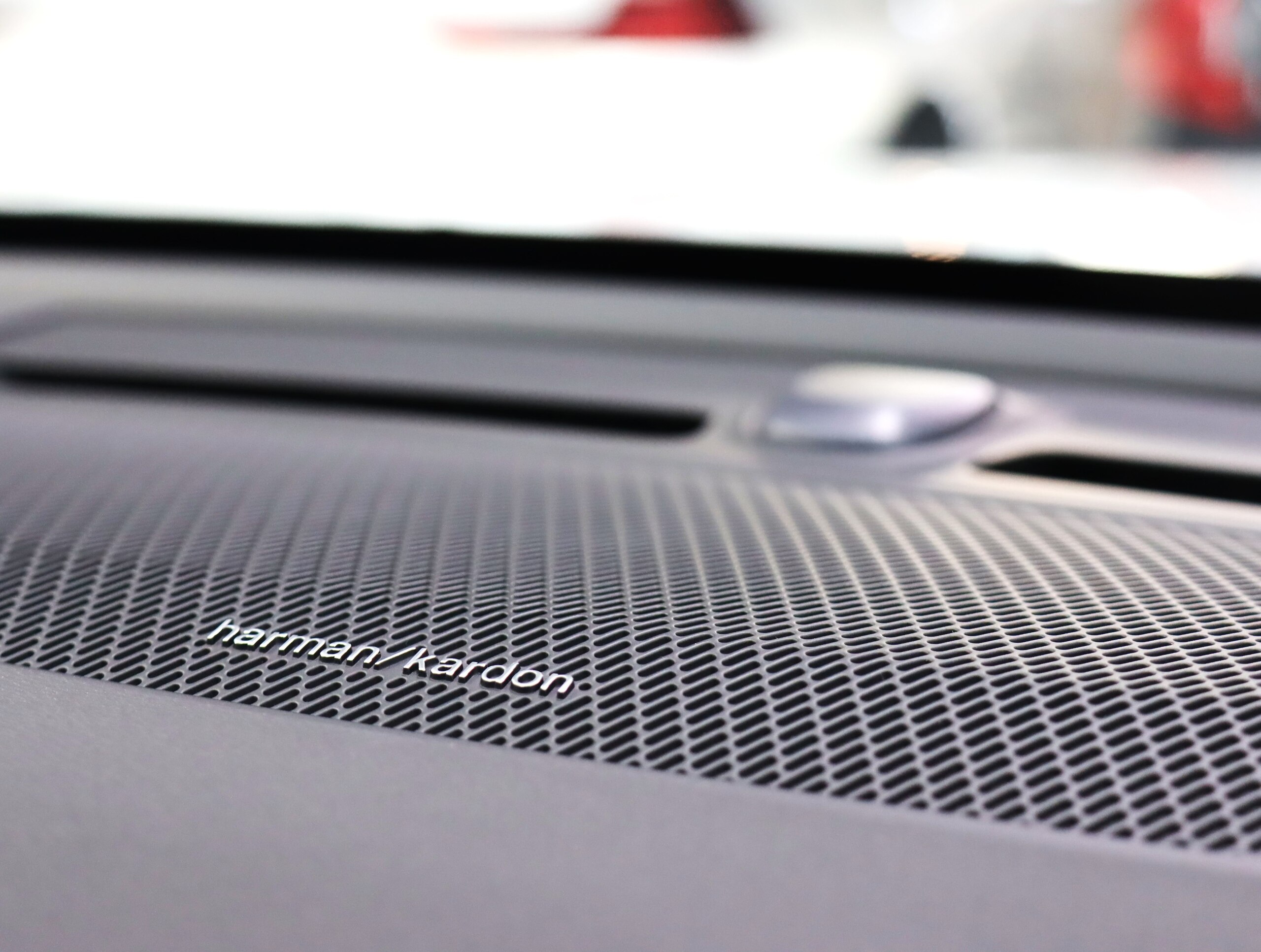 Volvo XC40 Ultra B4 AWD Dark Edition 4WD — photo 9