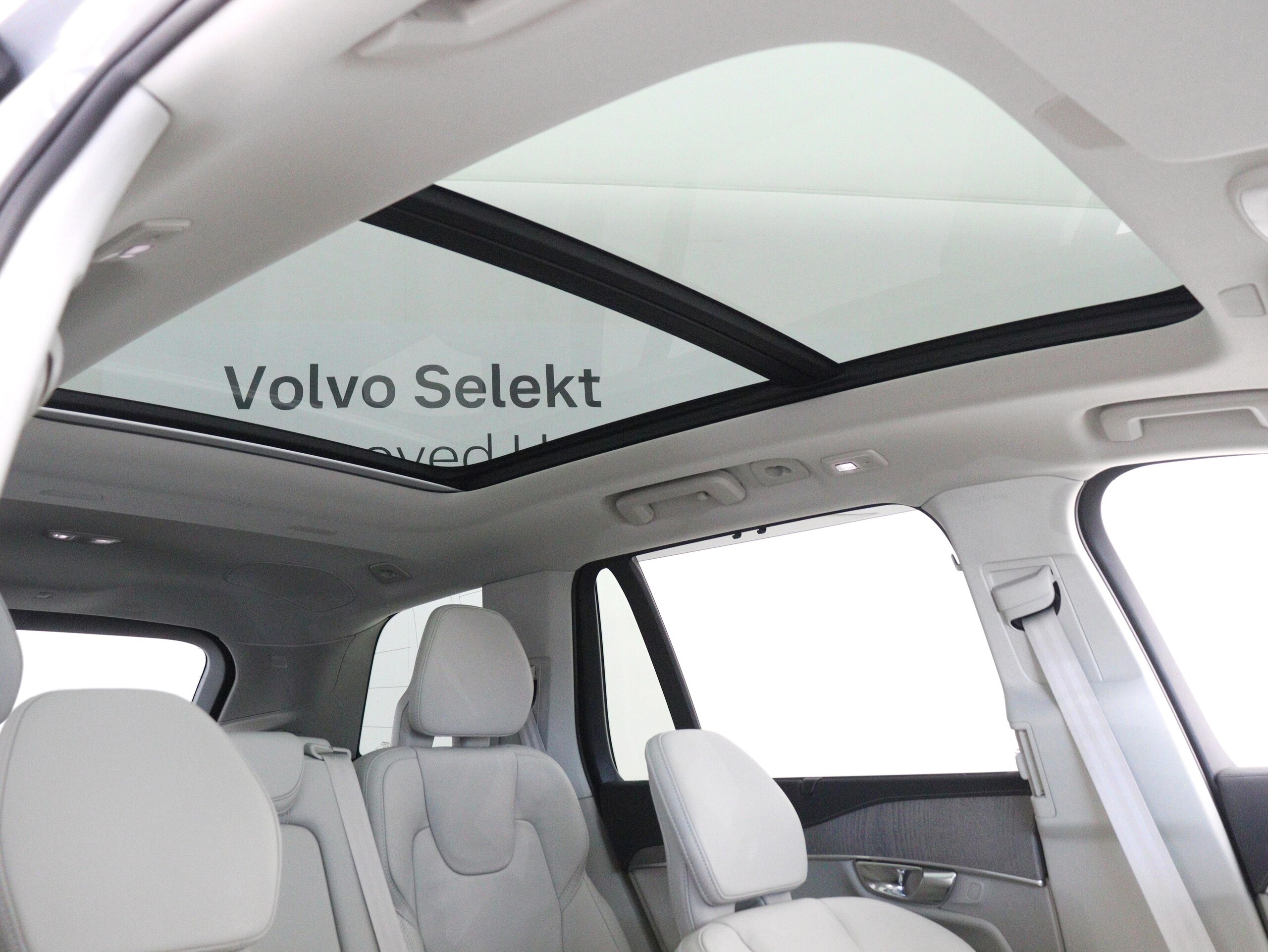 2024 Volvo Xc90 — photo 3