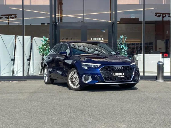Audi A3 Sportback 30 TFSI Advanced — photo 8