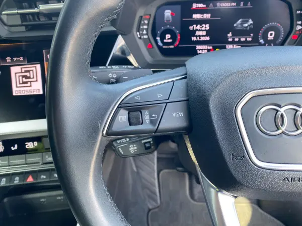 Audi A3 Sportback 30 TFSI Advanced — photo 7