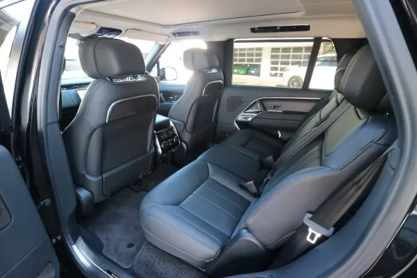 2025 Landrover Rangerover — photo 9 | Tuminion Kenya