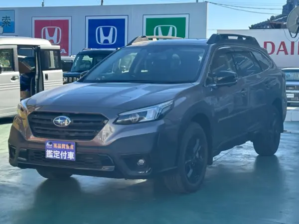 2022 Subaru Legacy Outback — photo 2