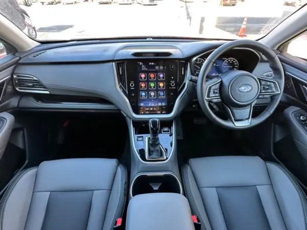 Subaru Legacy Outback 1.8 X-Break EX 4WD with Factory Glass Sunroof, Factory Navigation, Dashcam — photo 9