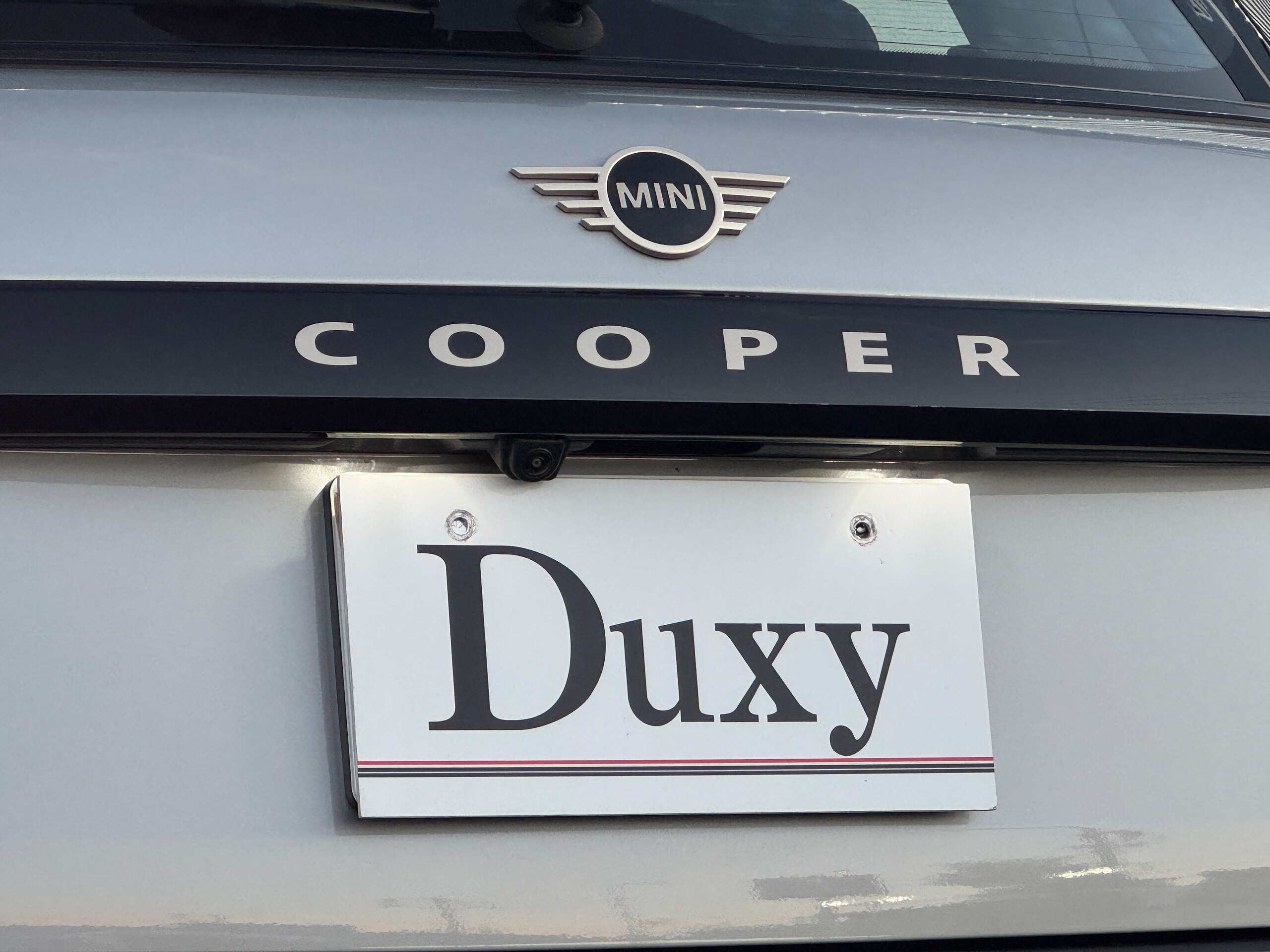 MINI Cooper C 5-Door DCT Special Loan Melting Silver III Text Double Cross Black MINI Genuine OLED Navigation System Head-Up Display Mirror-Type ETC Projection Illumination LED Headlights — photo 8