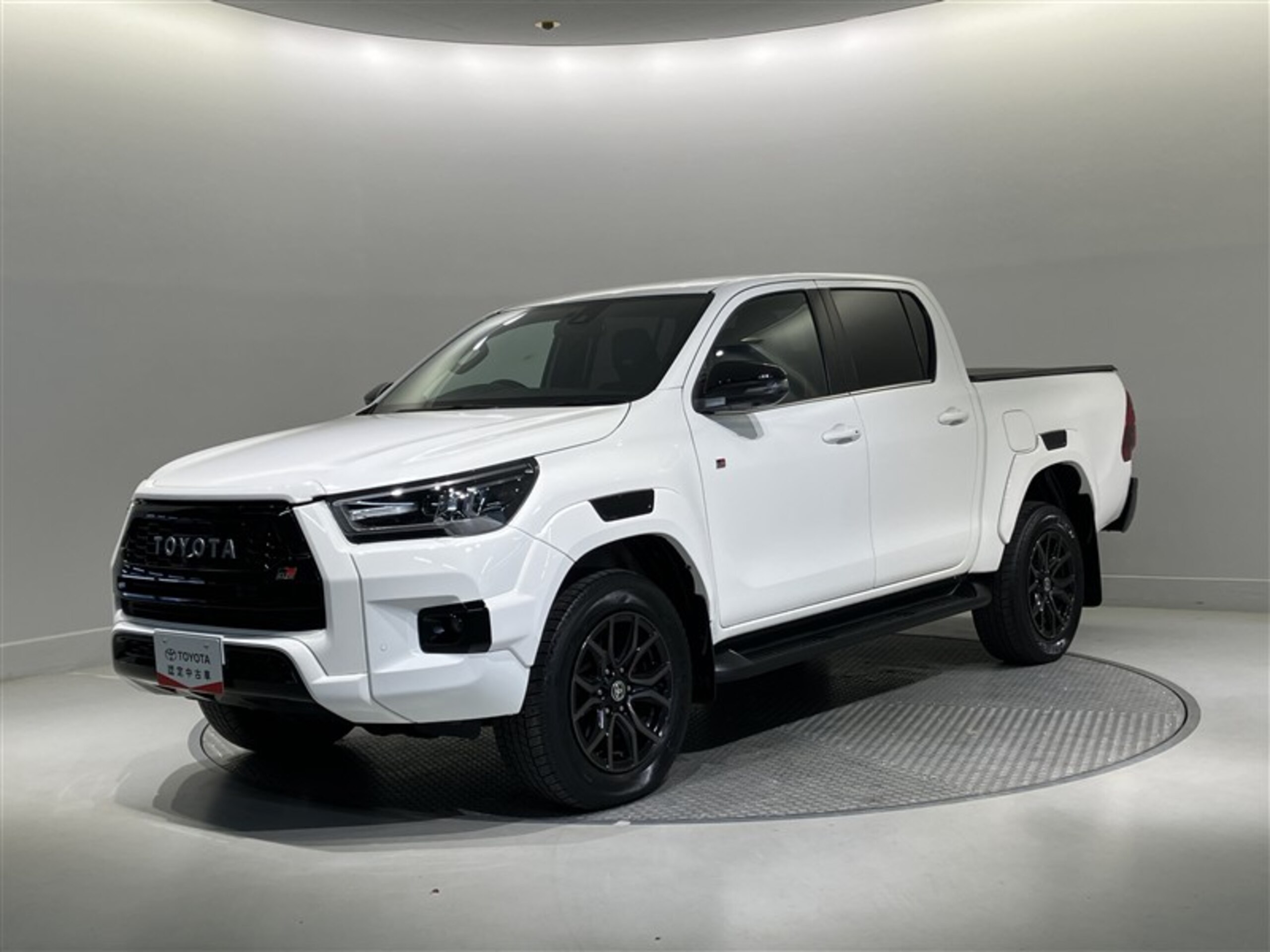 Toyota Hilux 2.4 Z GR Sport Diesel Turbo 4WD Cold Climate Package Surround View Camera