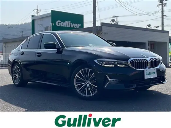 BMW 3 Series 320i Exclusive Non-Smoking Brown Leather Seats Genuine Navigation Bluetooth Backup Camera Corner Sensors Blind Spot Monitor Digital Cockpit Aftermarket Front/Rear Dashcam LED Headlights Front Seat Heaters (Black Metallic)