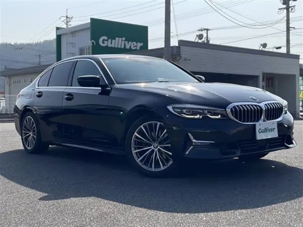 BMW 3 Series 320i Exclusive Non-Smoking Brown Leather Seats Genuine Navigation Bluetooth Backup Camera Corner Sensors Blind Spot Monitor Digital Cockpit Aftermarket Front/Rear Dashcam LED Headlights Front Seat Heaters (Black Metallic) — photo 9