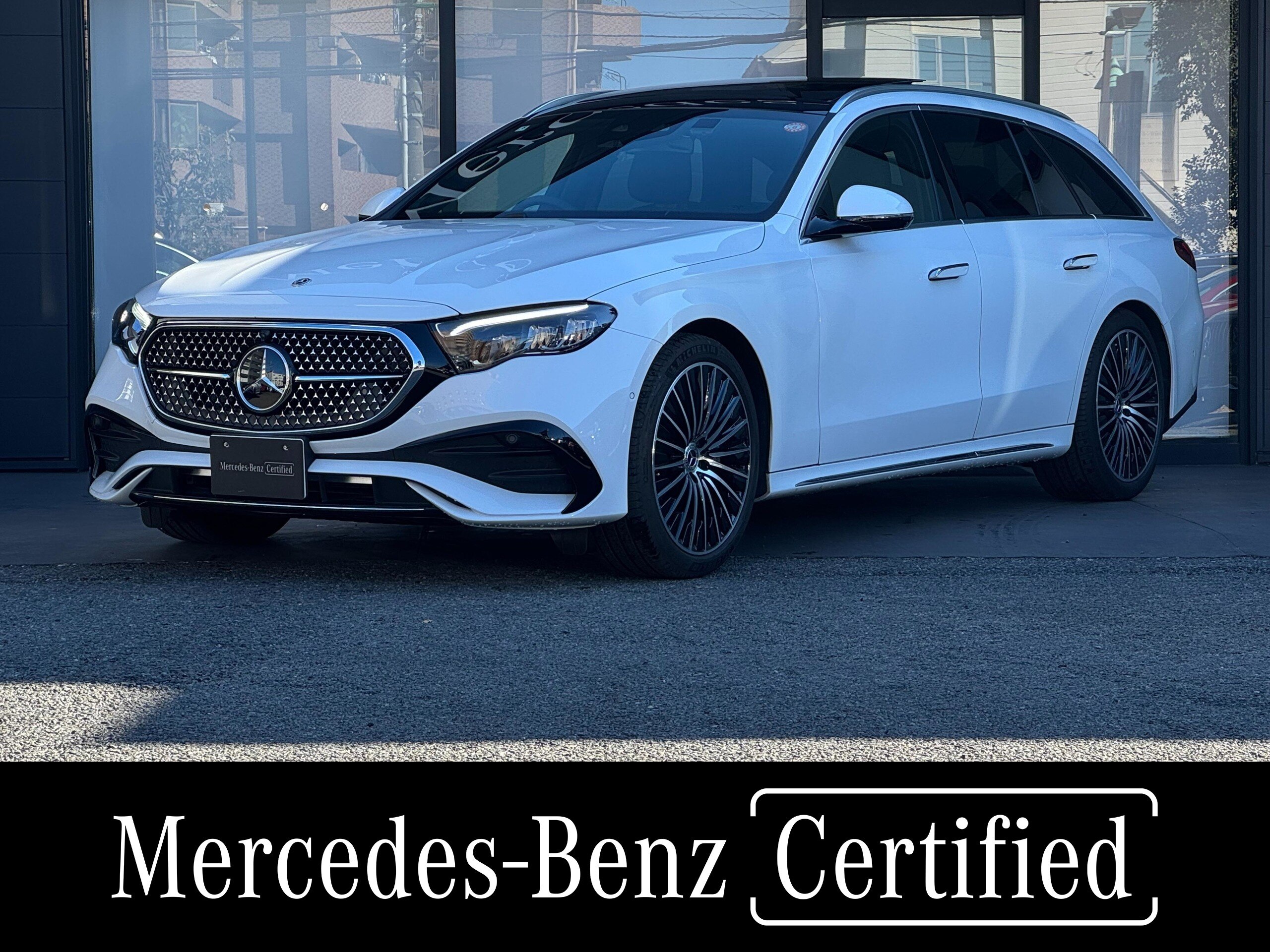 Mercedes-Benz E-Class Wagon E200 Avantgarde AMG Line Package (ISG Model)