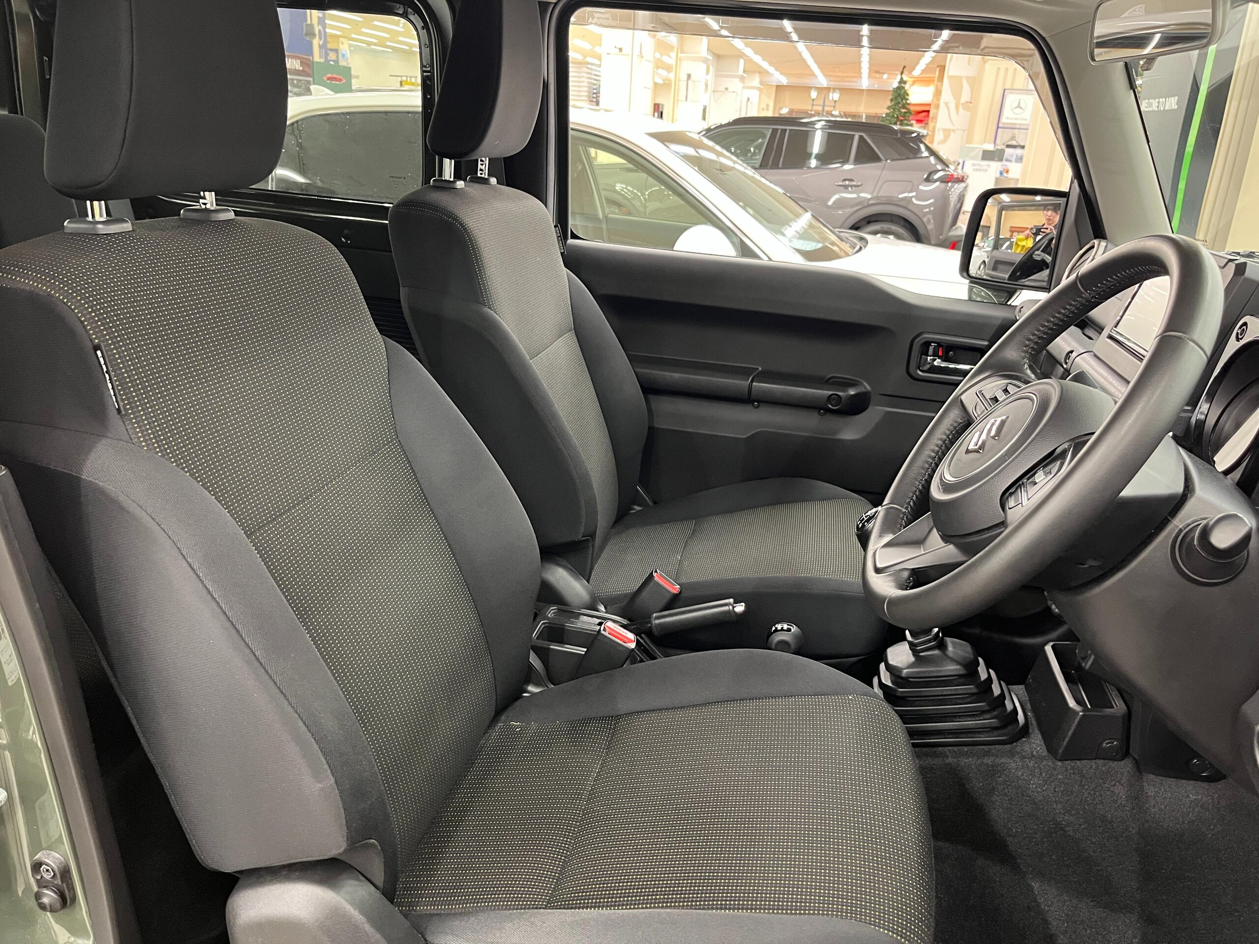 Suzuki Jimny Sierra 1.5 JC 4WD — photo 7