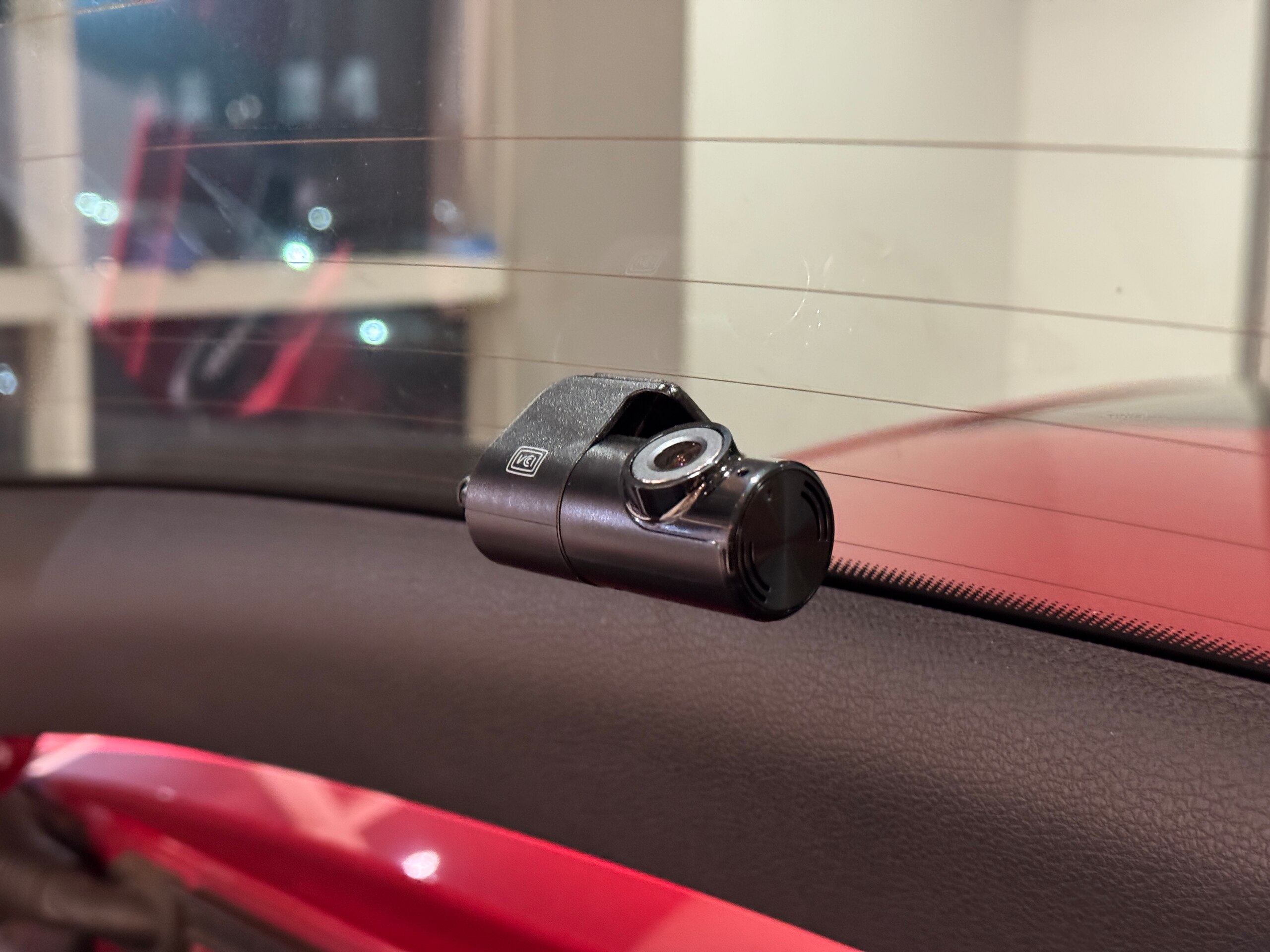 Volkswagen Arteon TSI 4Motion Elegance 4WD Luxury Package ACC Sunroof Genuine Leather Seats Factory Navigation 360 Camera CarPlay ETC Front/Rear Dashcam Dynaudio Sound System Head-Up Display LED Headlights Factory 20-inch Alloy Wheels (Chili Red Metallic) — photo 9