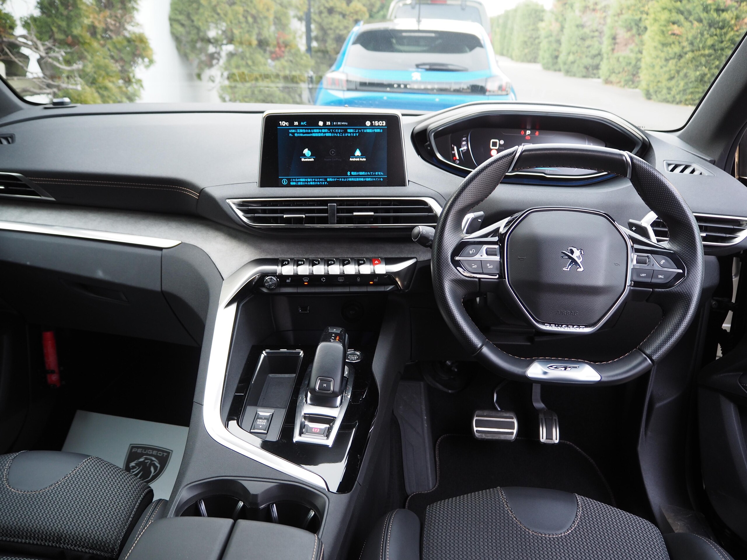 Peugeot 5008 GT BlueHDi Black Pack Diesel Turbo — photo 7