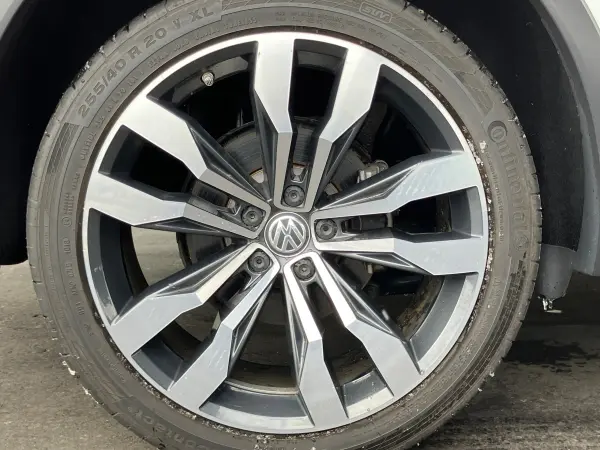 2018 Volkswagen Tiguan — photo 2 | Tuminion Kenya
