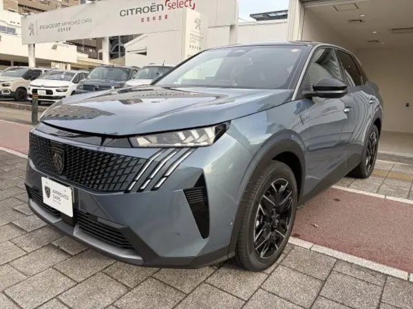 2025 Peugeot 3008 — photo 3
