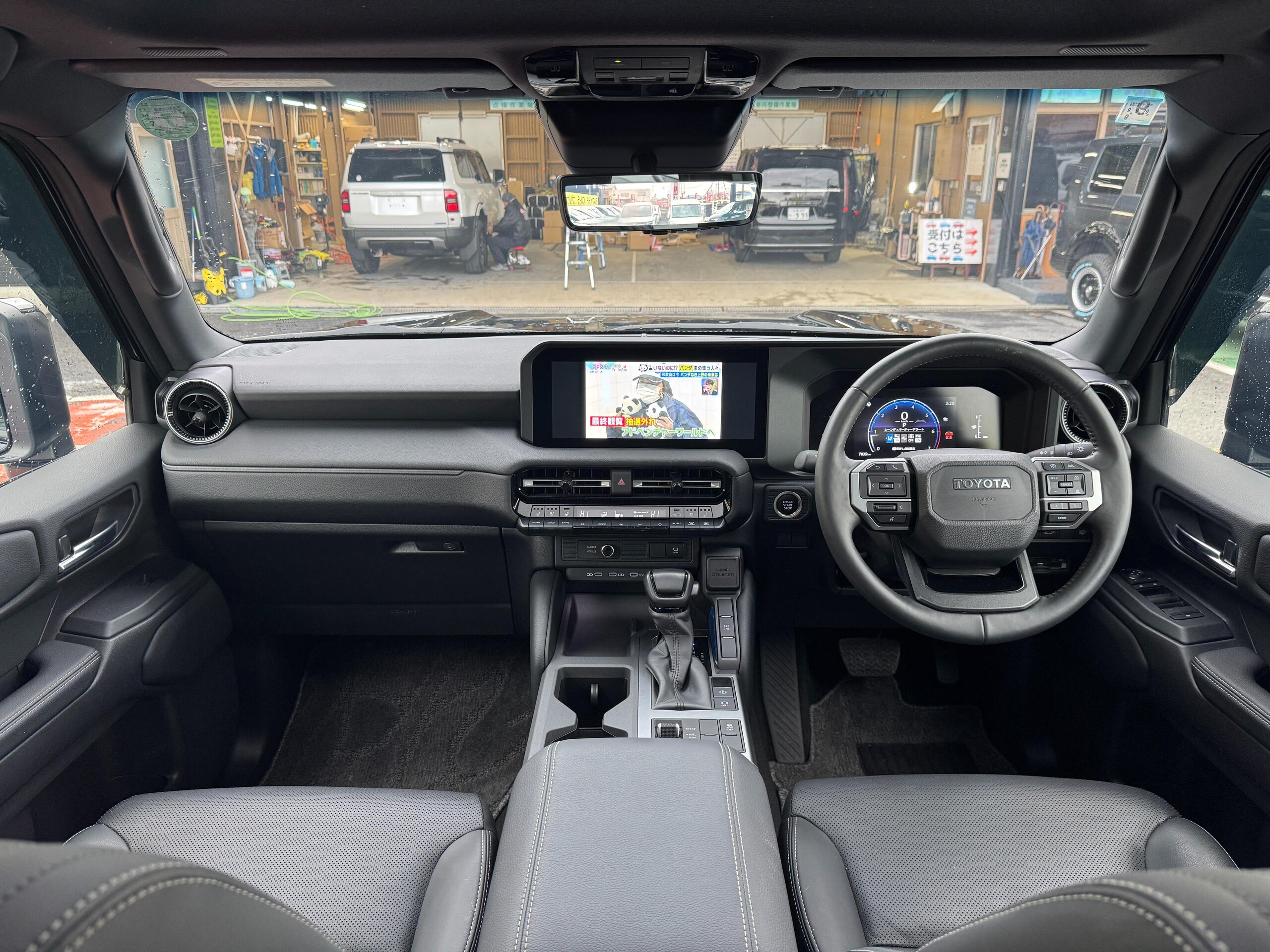 Toyota Land Cruiser 250 2.7 VX 4WD — photo 9