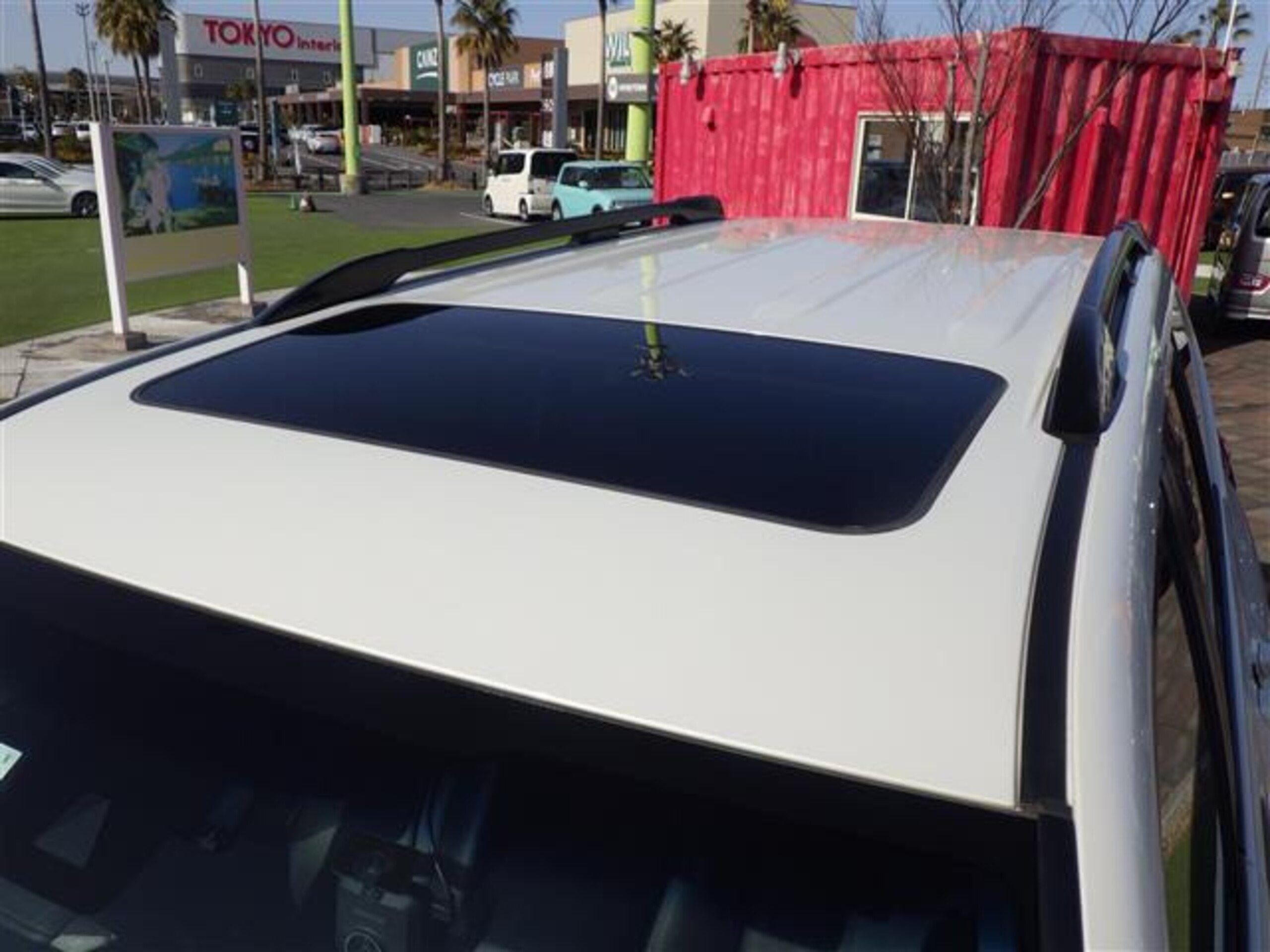 Toyota Land Cruiser Prado 2.7 TX L Package Matte Black Edition 4WD 7-Seater Moonroof Leather Navigation TV Bluetooth Toyota Safety Sense Power Seats Air Seats Seat Heater Rear Power Reclining Seats Dashcam ETC Clearance Sonar — photo 7