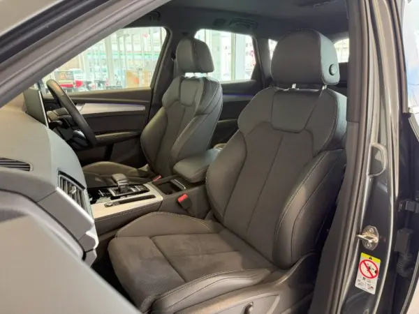 Audi Q5 40 TDI Quattro S Line Diesel Turbo 4WD — photo 9