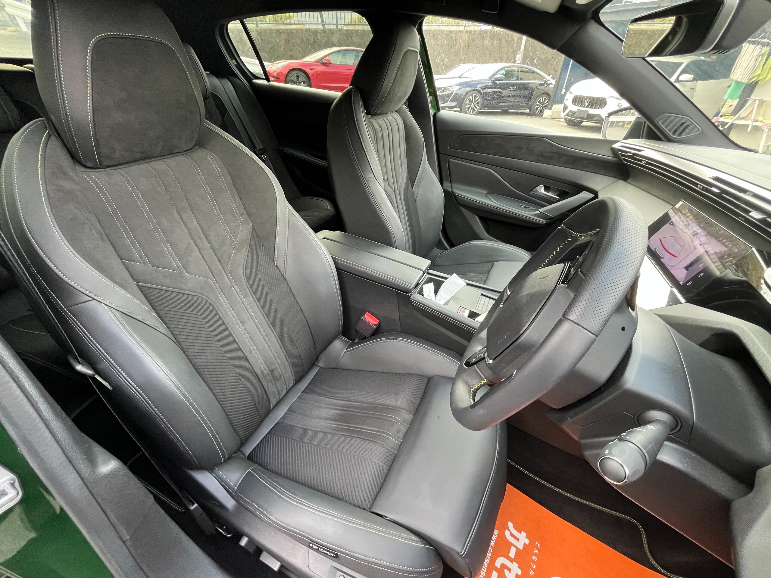 2024 Peugeot 308 — photo 2