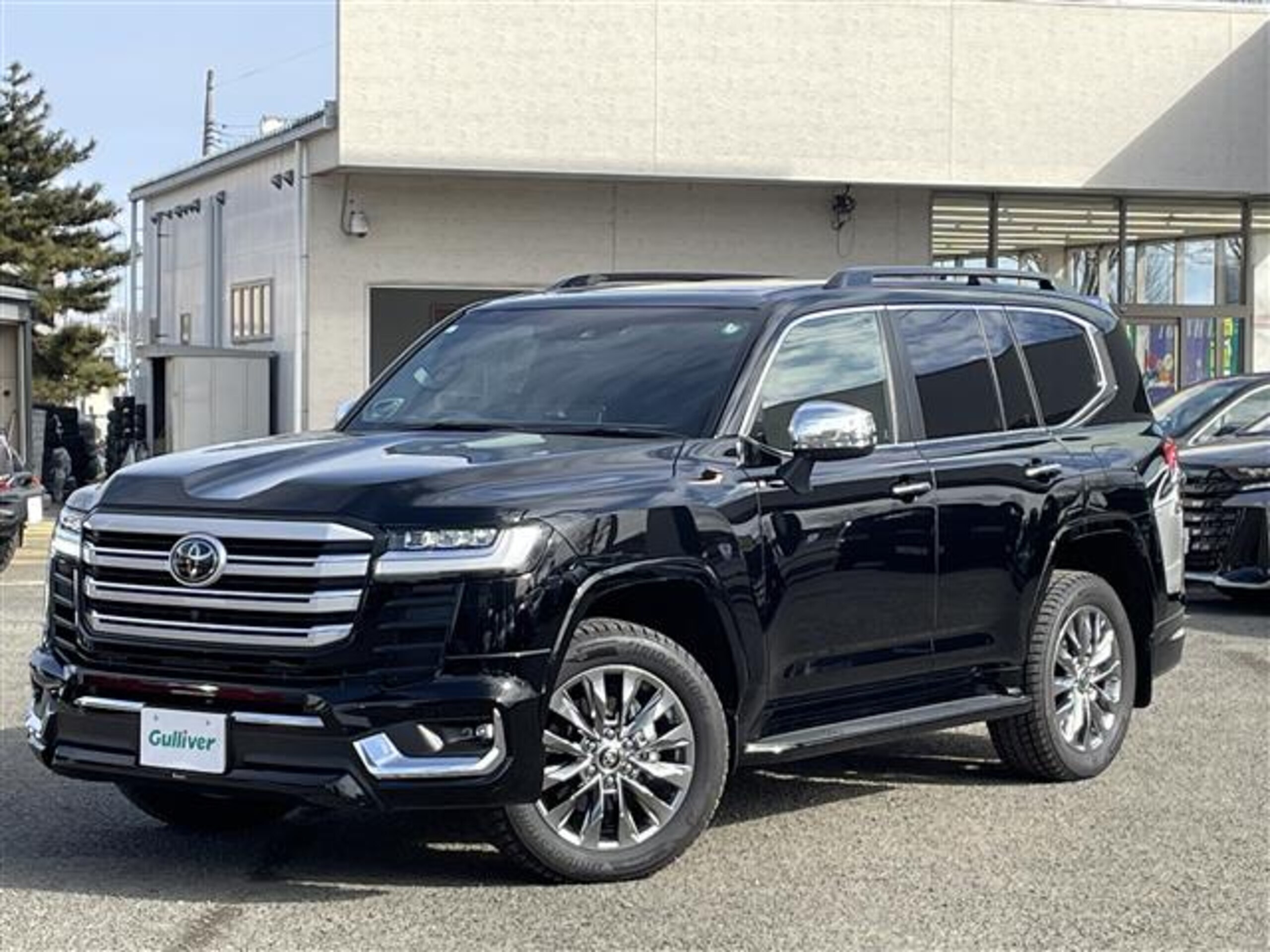 2023 Toyota Landrcuiser 300 — photo 3