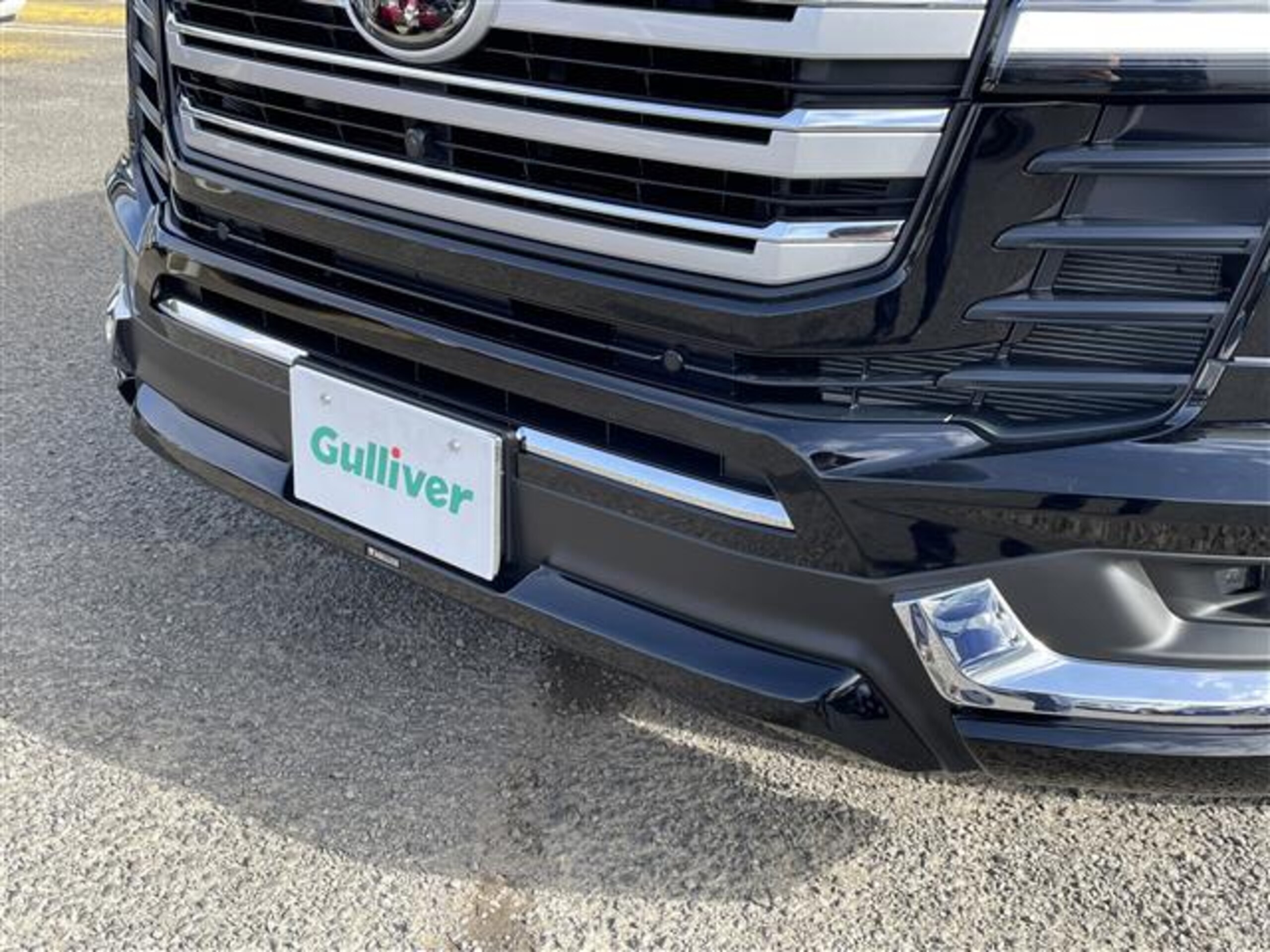 Toyota Land Cruiser 300 3.3 ZX Diesel Turbo 4WD Modellista Aero JBL Navigation Cool Box Black Leather Seats Roof Rails — photo 8