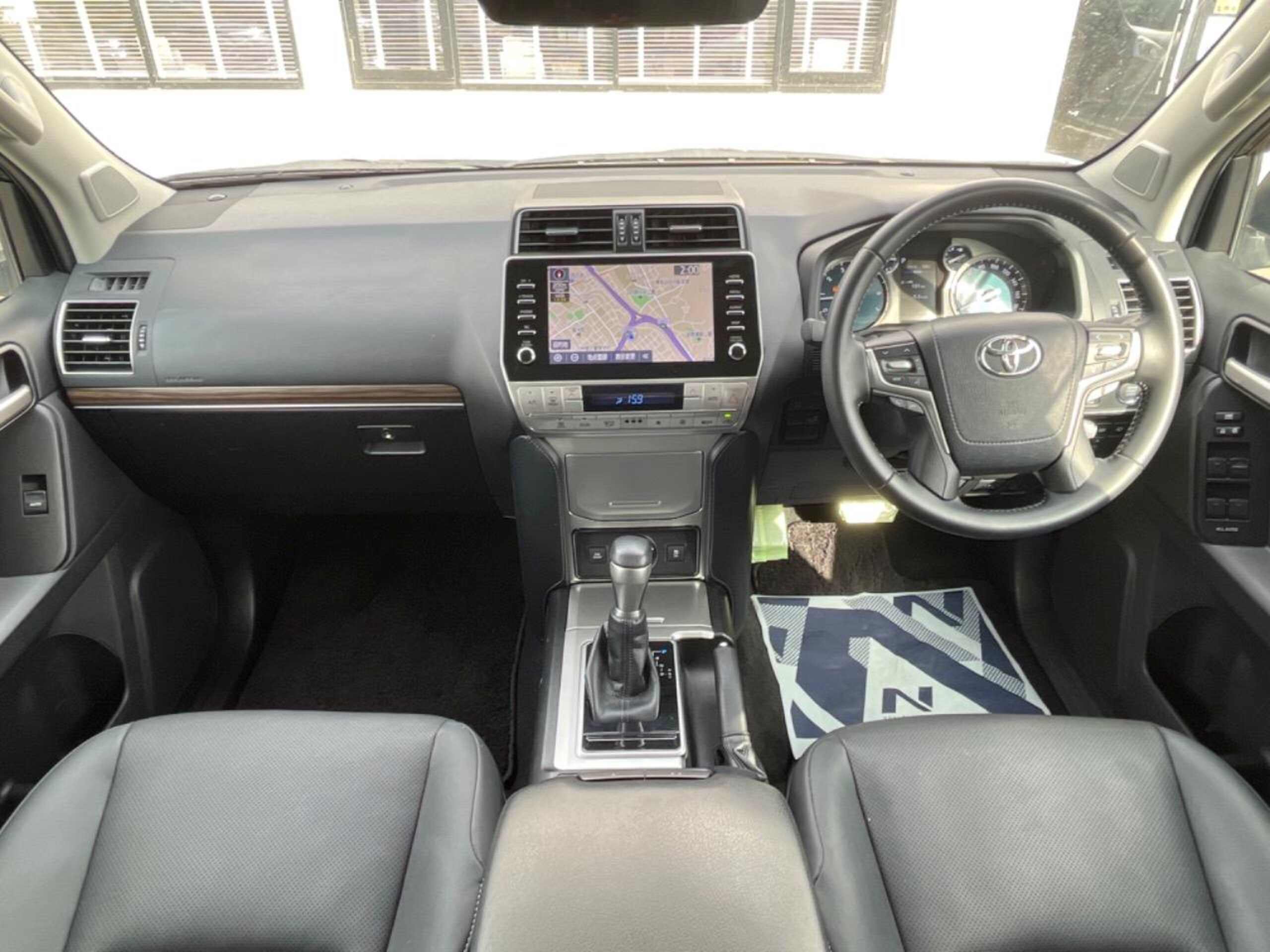 2023 Toyota Landcruiser Prado — photo 2