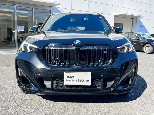 BMW X1 M35i xDrive DCT 4WD Certified Used Car Guarantee One Owner Non-Smoking Car Around View (Black Sapphire Metallic) — photo 8