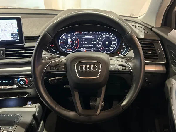 Audi Q5 40 TDI Quattro Diesel Turbo 4WD One Owner Assistance Package ACC Side Assist Lane Assist Virtual Cockpit Power Front Seats Seat Heater Genuine Memory Navigation Full-Seg TV 360° Camera Parking Assist Power Tailgate (Mythos Black Metallic (LY9T)) — photo 7