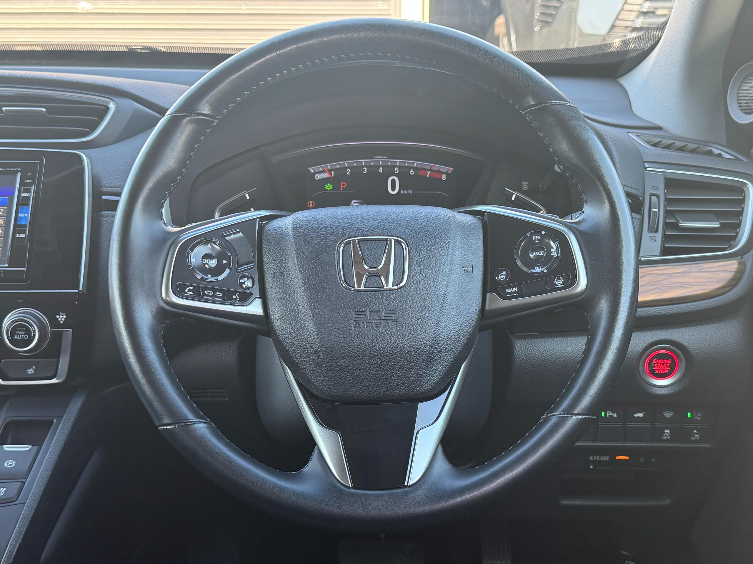Honda CR-V 1.5 EX Masterpiece — photo 8