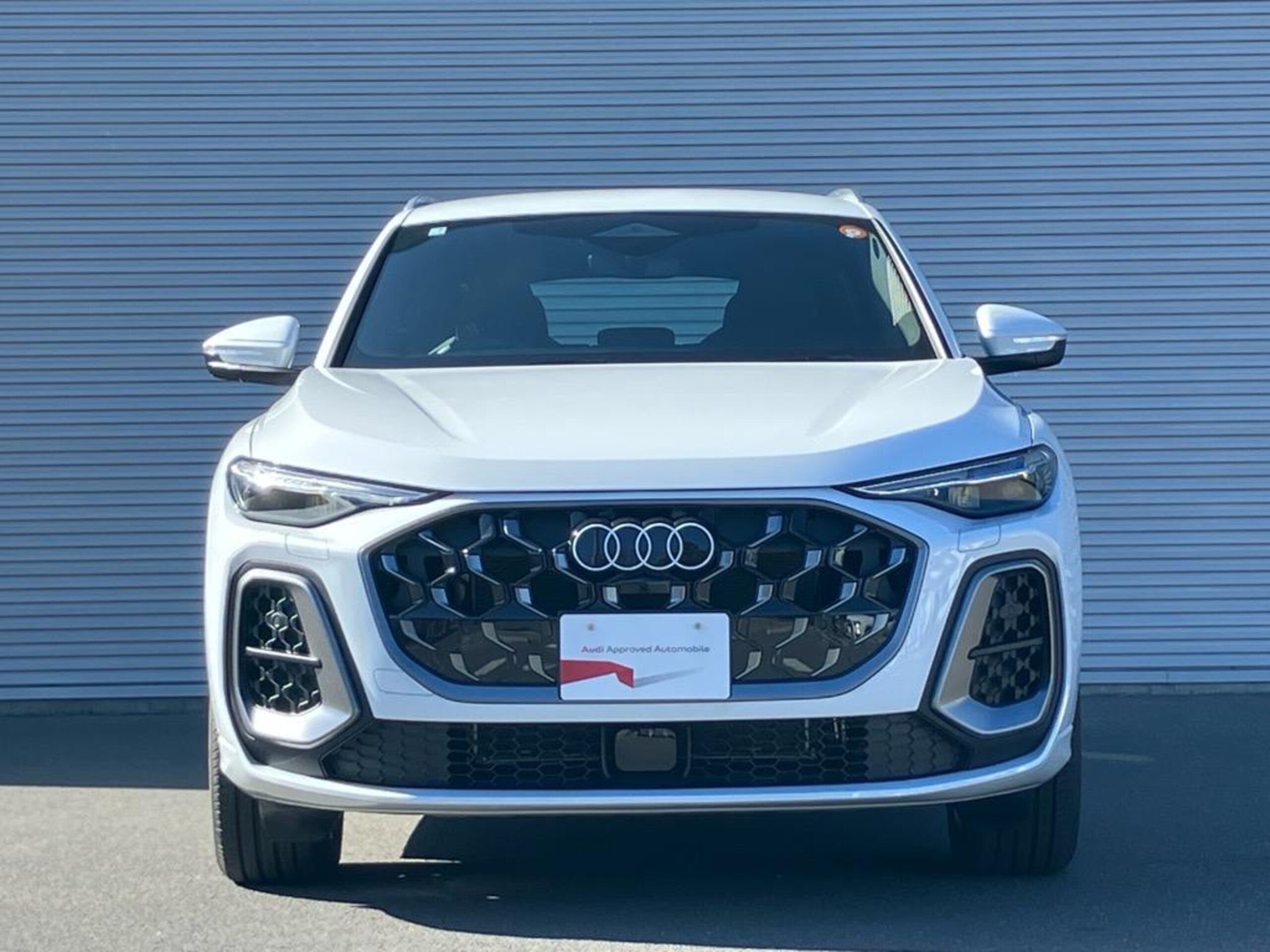 2025 Audi Q5 — photo 2