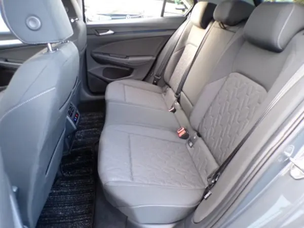 Volkswagen Golf TDI Active Advance Diesel Turbo — photo 9