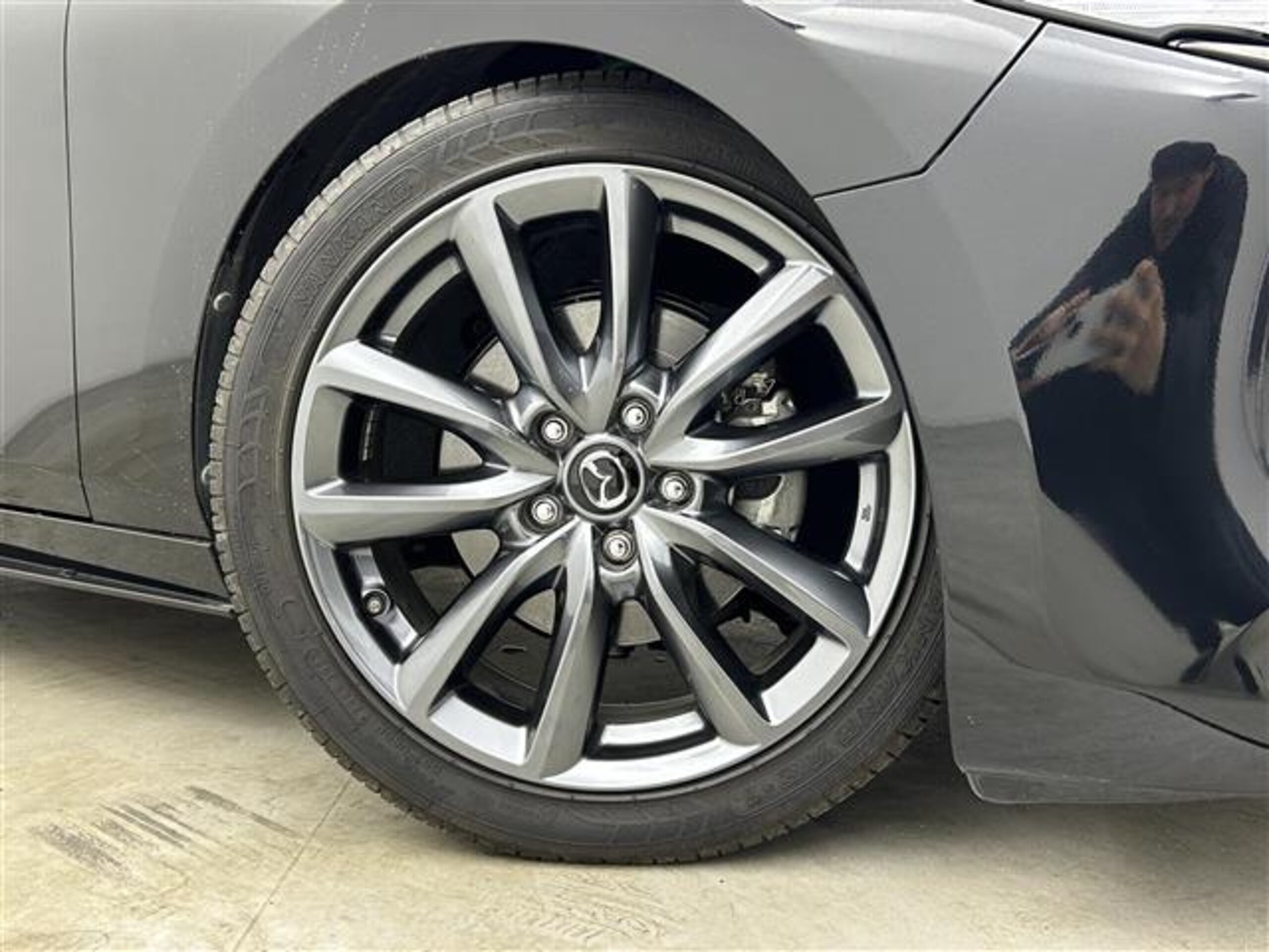 Mazda MAZDA3 Fastback 1.8 XD L Package Diesel Turbo — photo 9