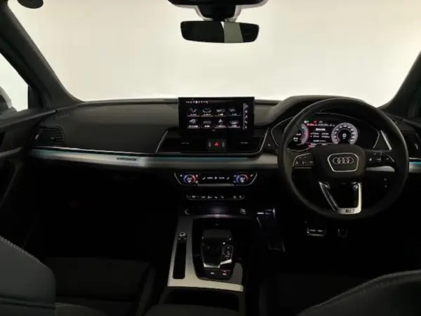 Audi Q5 40 TDI quattro S line — photo 7
