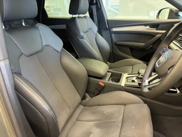 Audi Q5 40 TDI quattro S line — photo 9