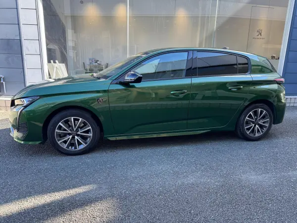 2023 Peugeot 308 — photo 3