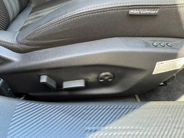 Peugeot 308GT BlueHDi Diesel Turbo ETC Genuine Navigation LED Headlights ACC (Olive Green) — photo 9