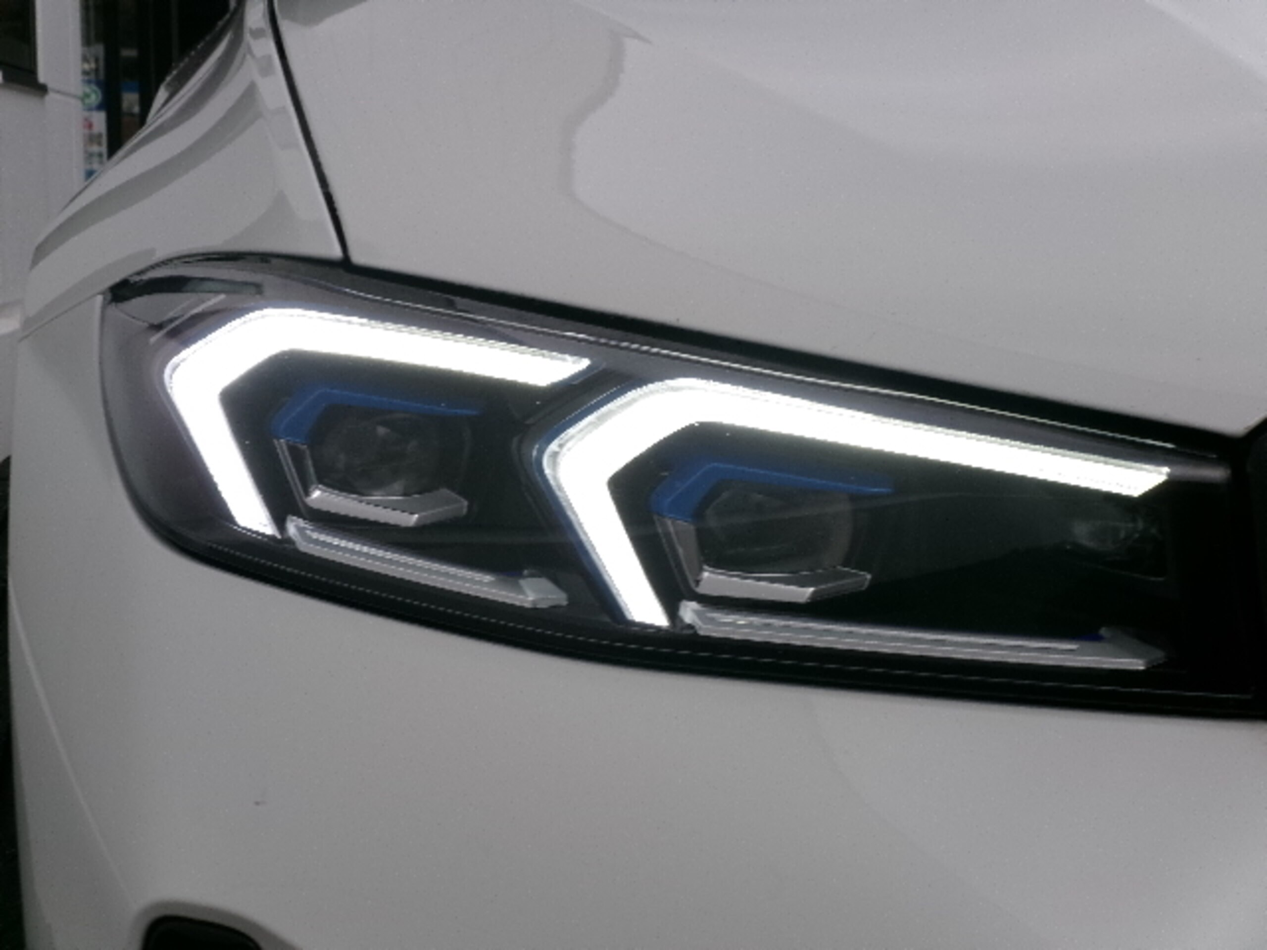 BMW 3 Series 320d xDrive M Sport Edition Shadow Diesel Turbo 4WD — photo 7