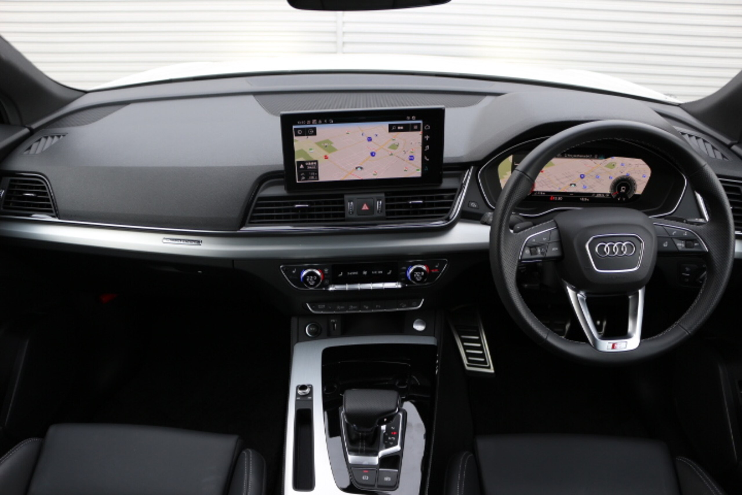2025 Audi Q5 — photo 2