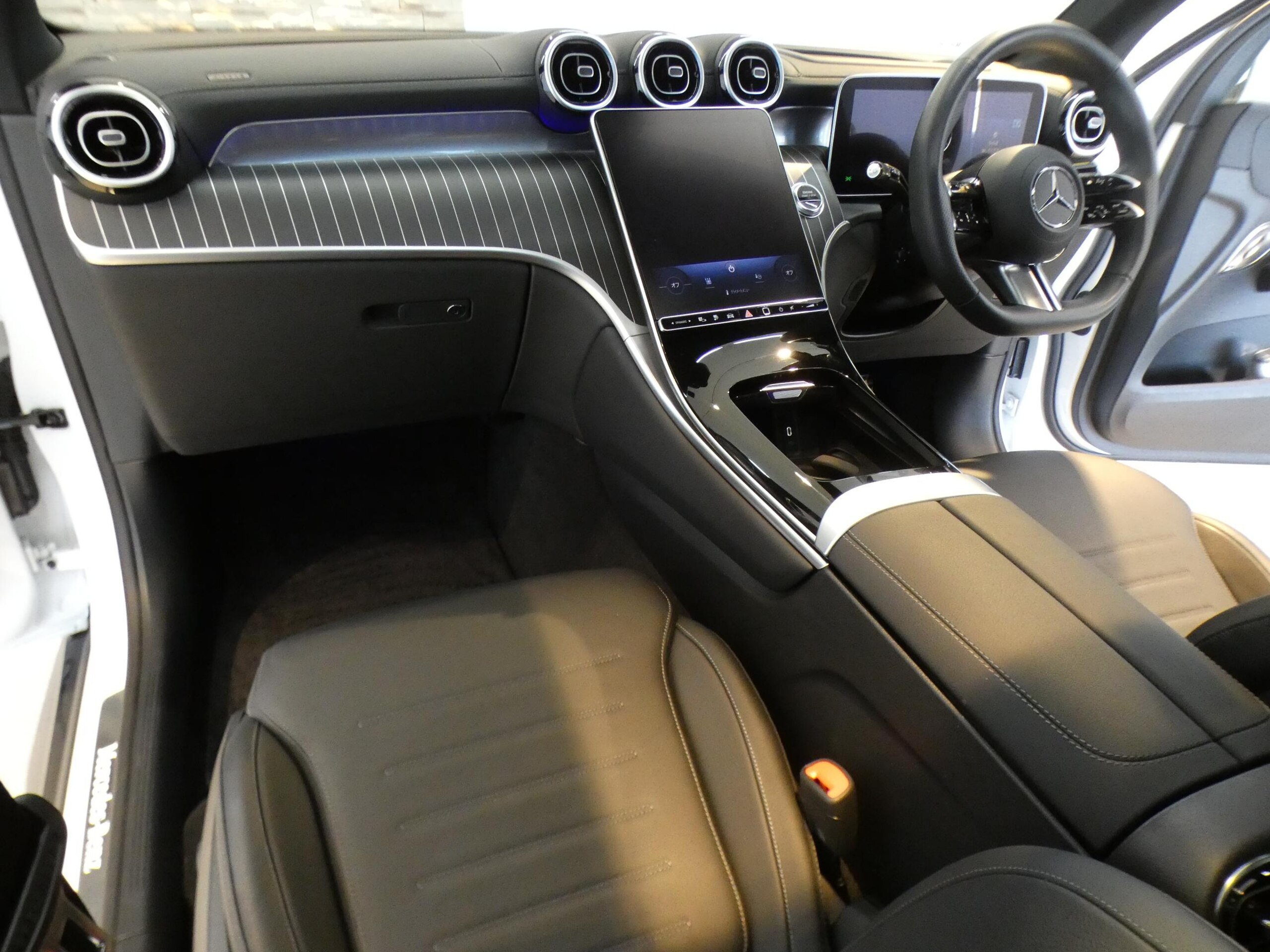 Mercedes-Benz GLC350 e 4MATIC Sport Edition Star 4WD — photo 8