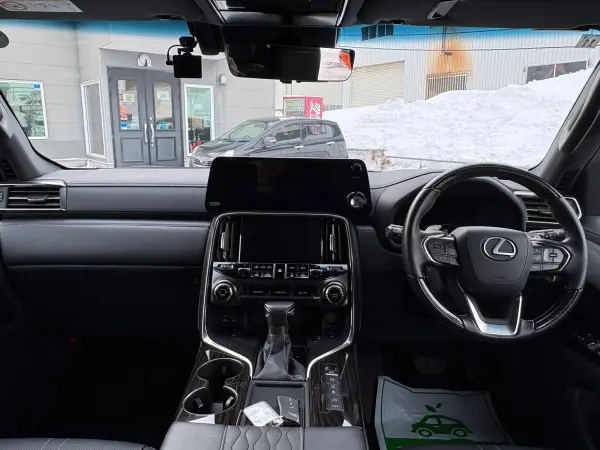 2023 Lexus Lx — photo 8 | Tuminion Kenya