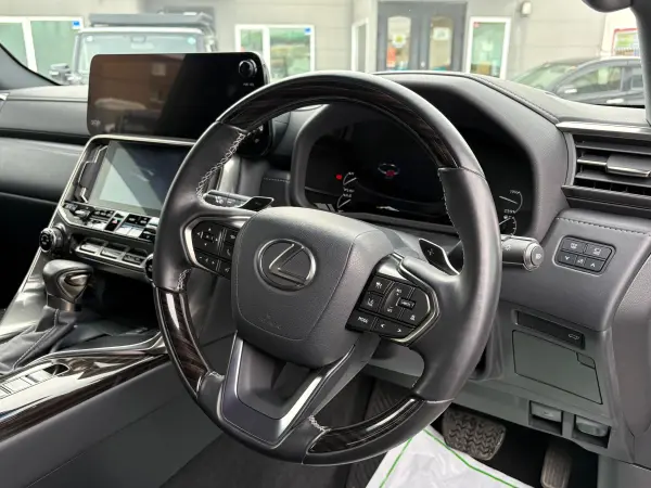 2023 Lexus Lx — photo 9 | Tuminion Kenya