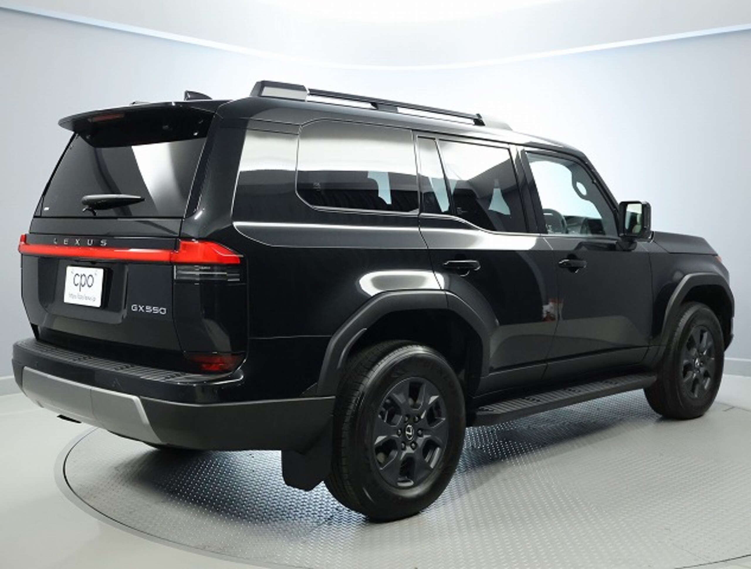 Lexus GX550 OverTrail Plus 4WD with Mark Levinson Premium Surround Sound System, Digital Inner Mirror, Front/Rear Drive Recorder (Graphite Black Glass Flake) — photo 9