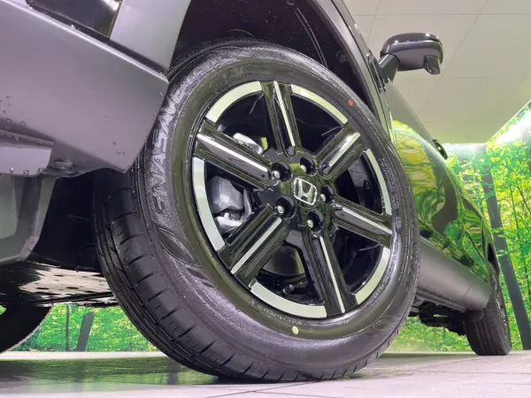 Honda Vezel 1.5 G 4WD — photo 9