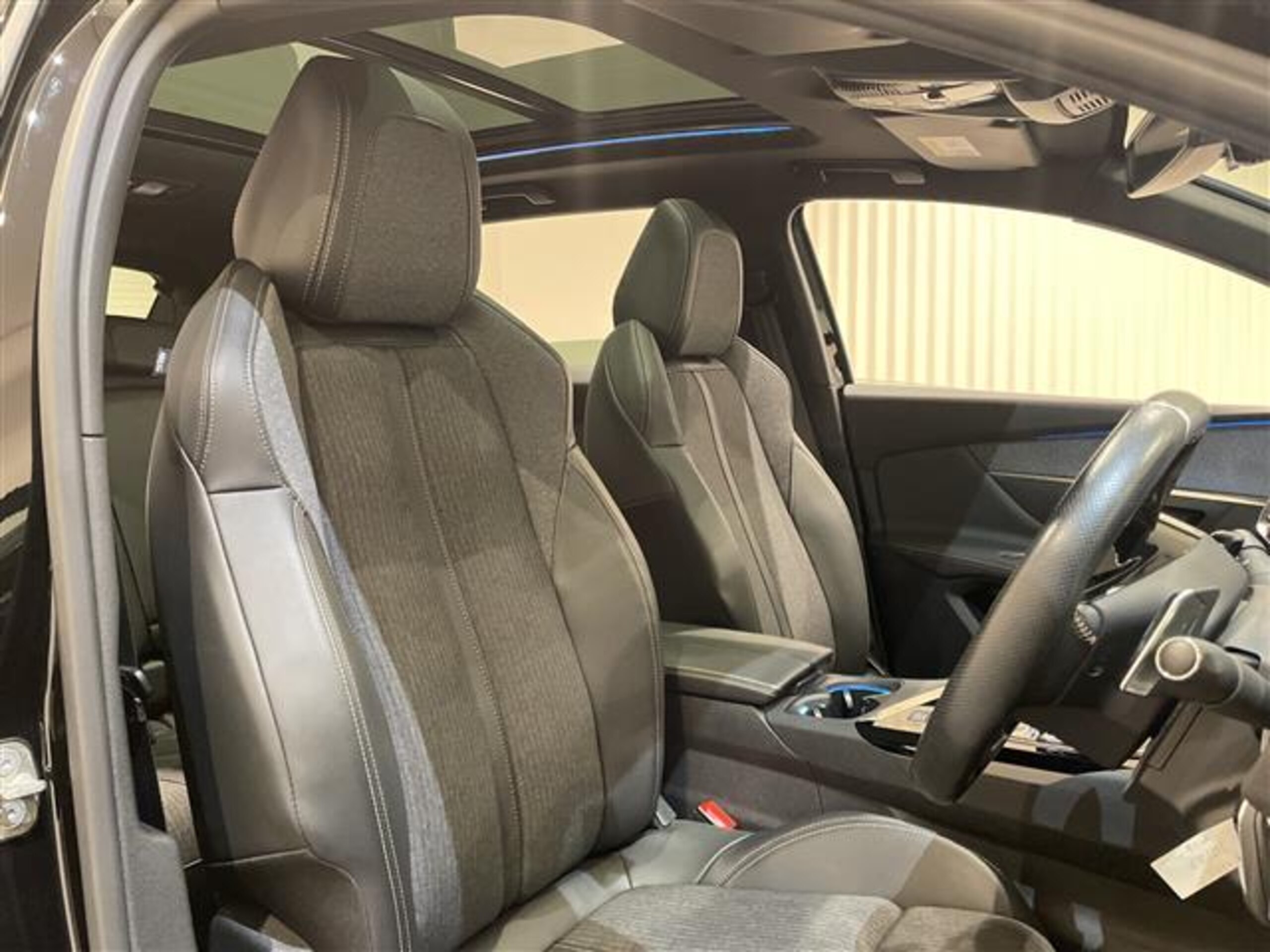 Peugeot 3008 GT Line First Class Package — photo 7