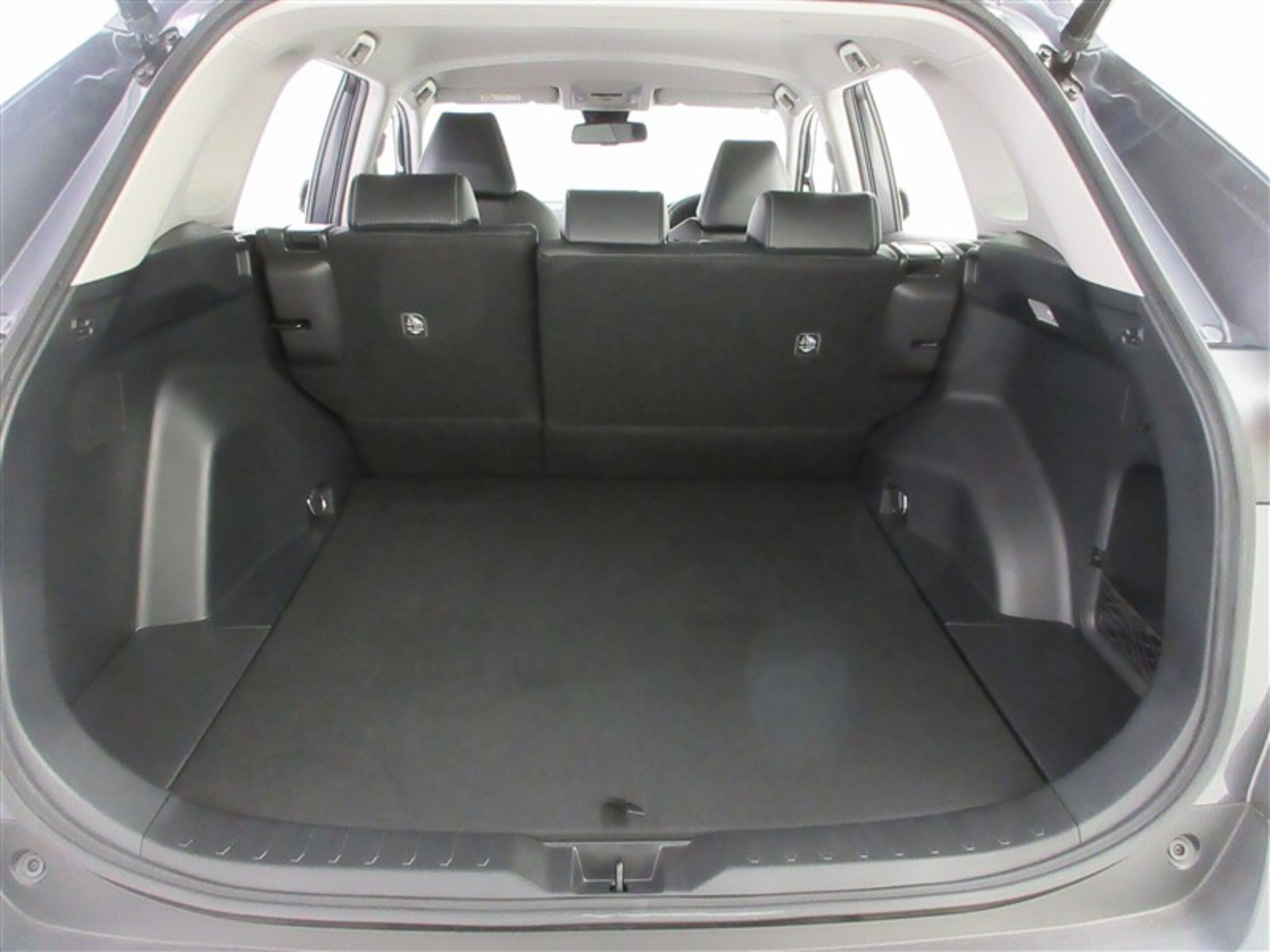 Toyota RAV4 2.0 G 4WD One Owner 4WD Surround View Camera ETC — photo 9