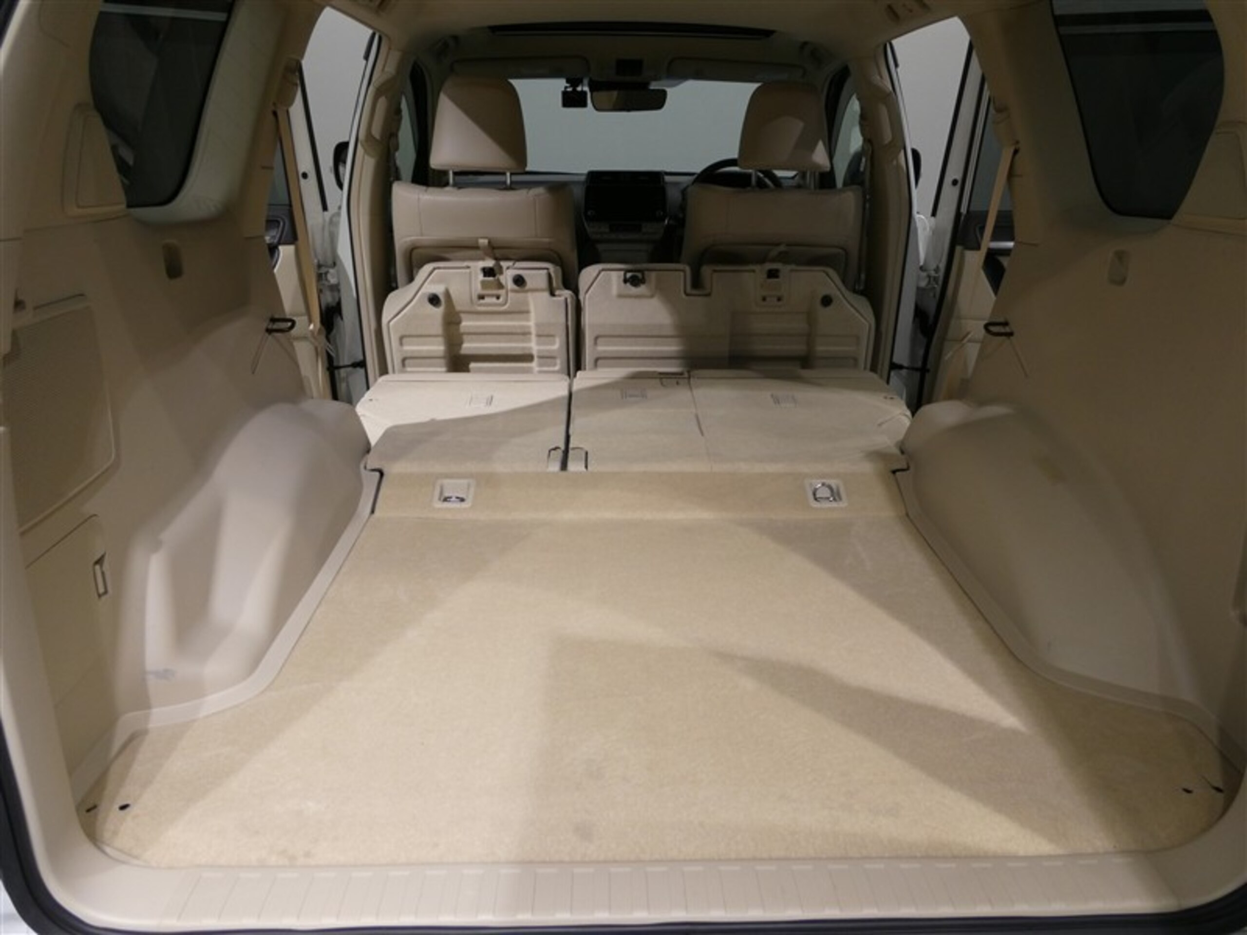 Toyota Land Cruiser Prado 2.8 TX L Package Diesel Turbo 4WD — photo 8