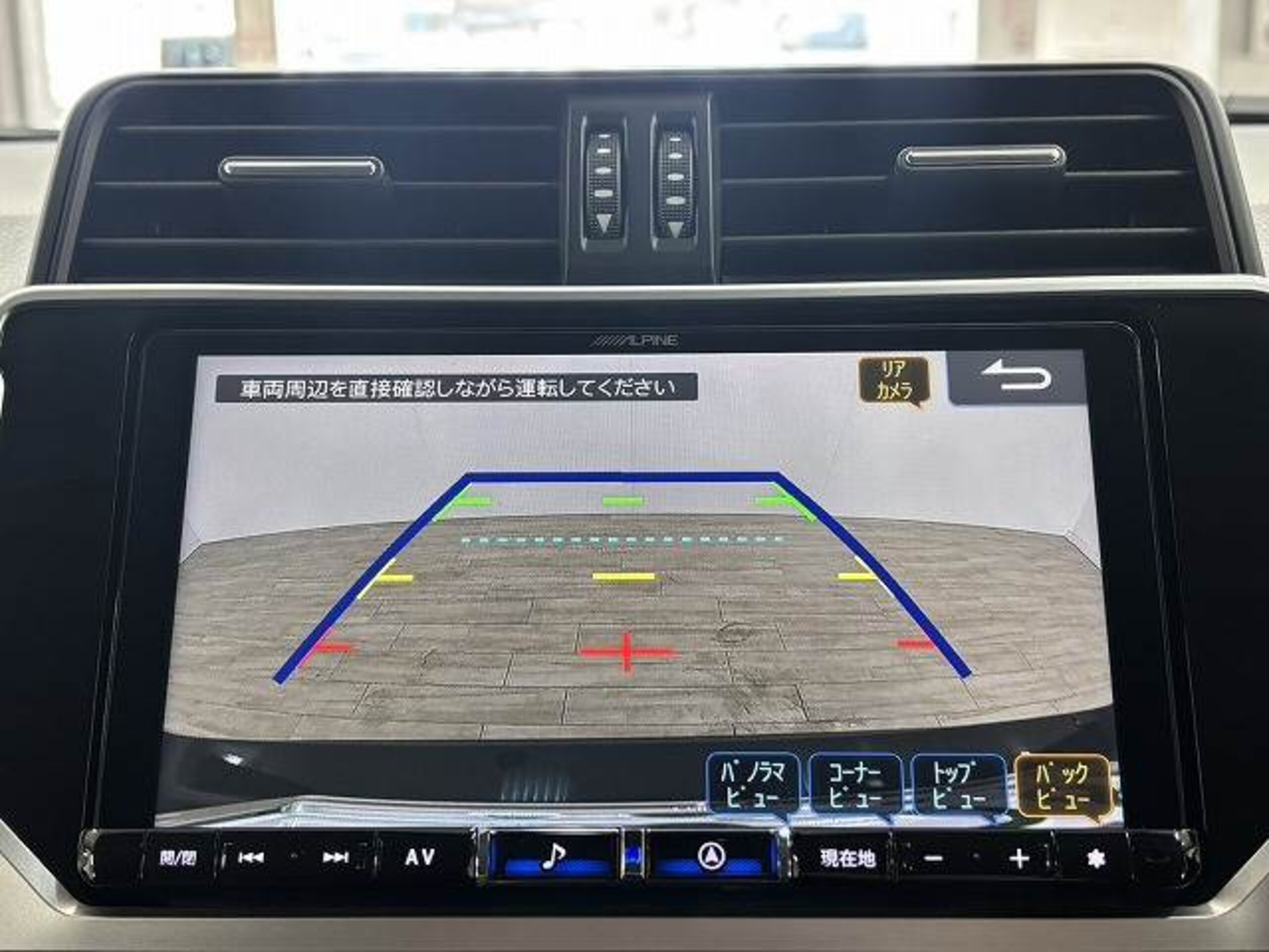 2021 Toyota Landcruiser Prado — photo 3