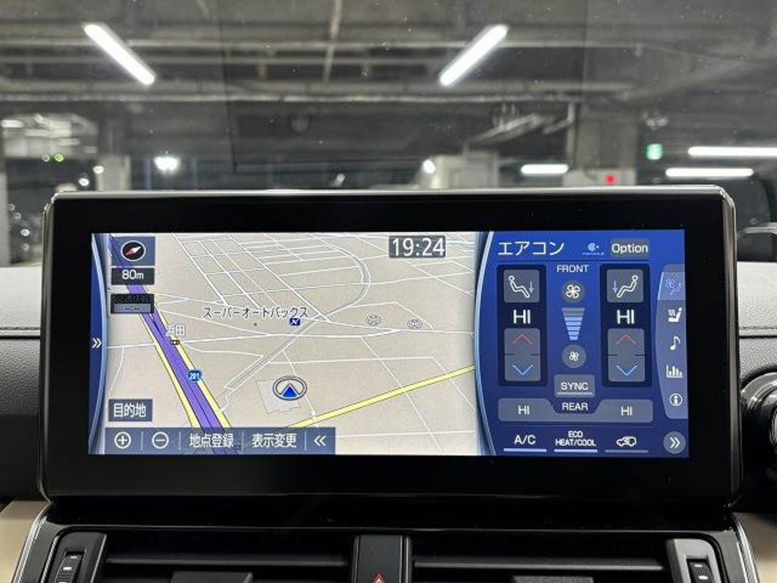 2024 Toyota Landrcuiser 300 — photo 2