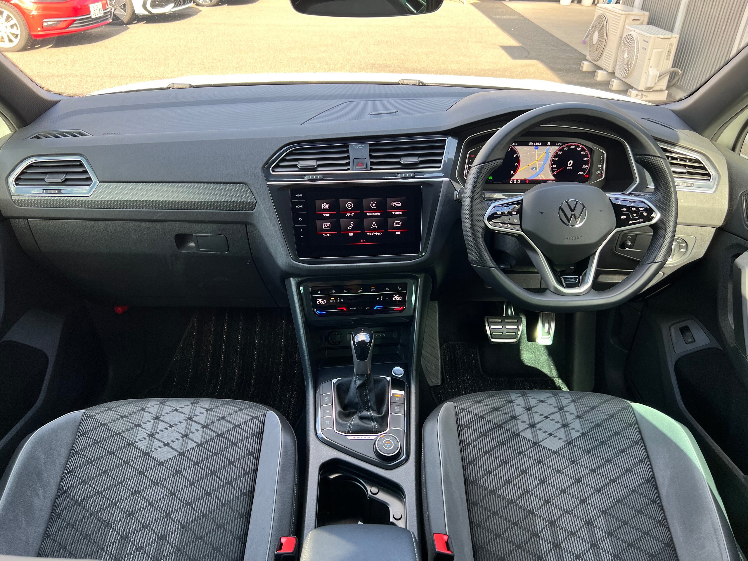 Volkswagen Tiguan TSI 4Motion R-Line 4WD Certified Used Car — photo 9