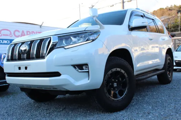 2021 Toyota Landcruiser Prado — photo 2