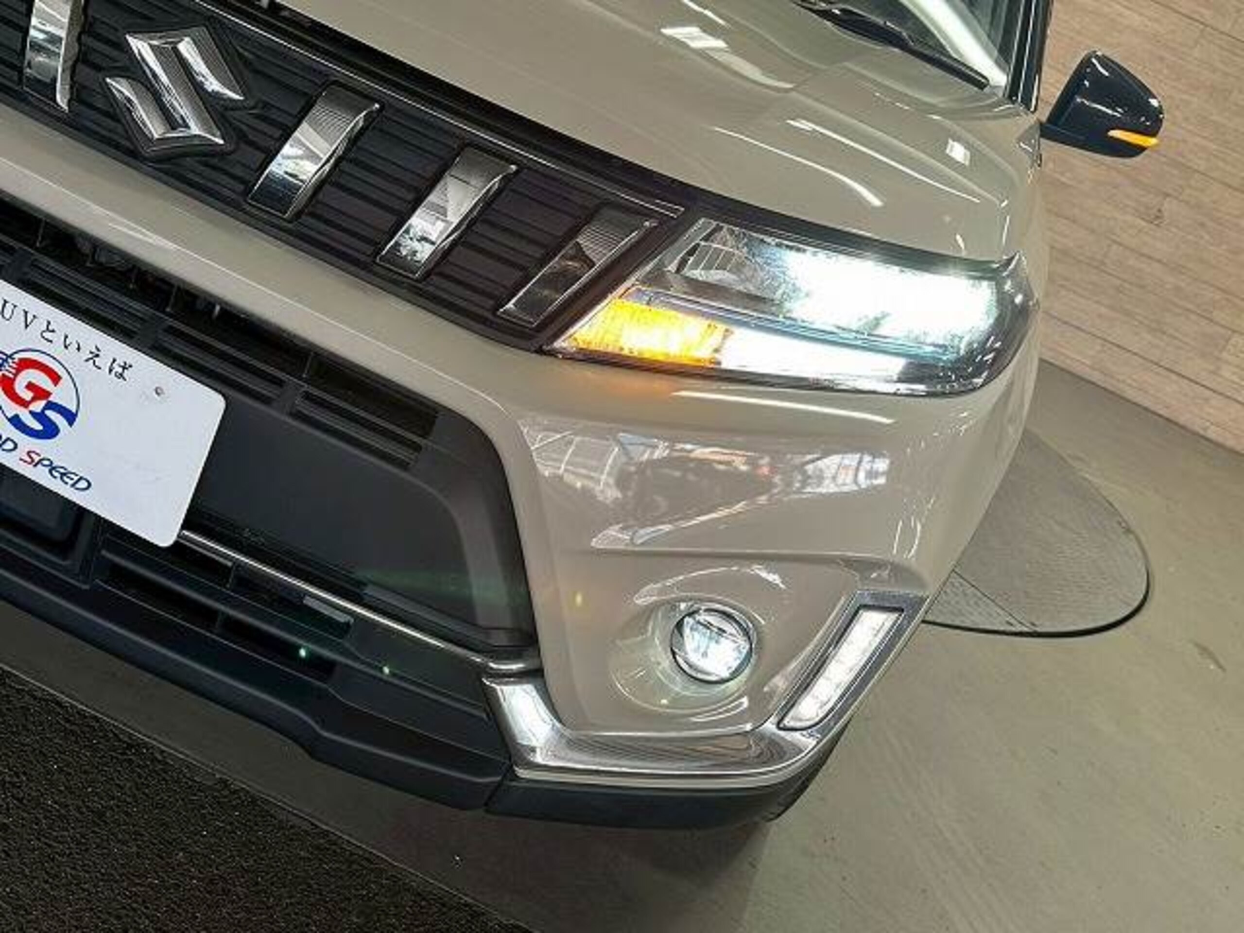 Suzuki Escudo 1.5 4WD — photo 9